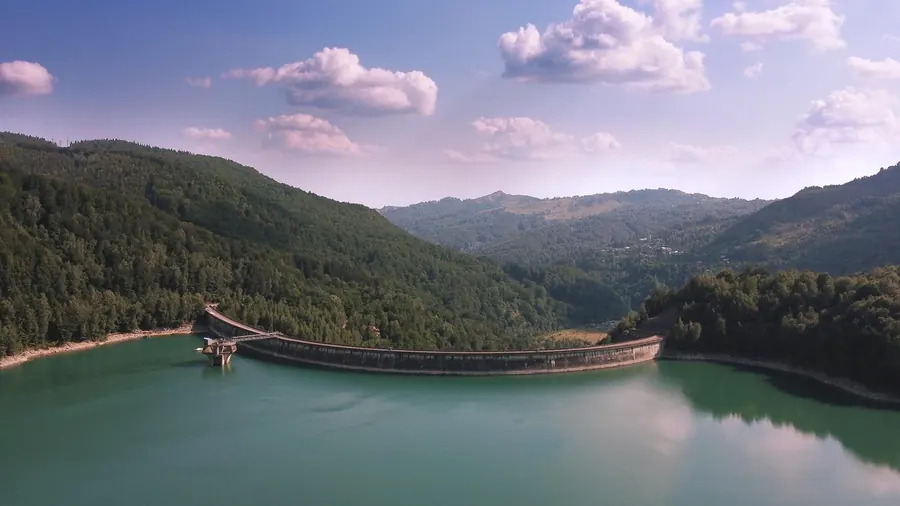 Valea Doftanei și Lacul Paltinu